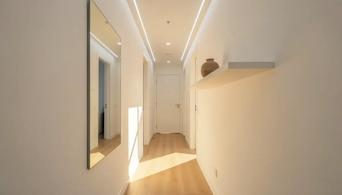 43 Ideias Para Decorar Corredor Estreito de Apartamento Sem Poluir Visualmente 43 Ideias Para Decorar Corredor Estreito de Apartamento Sem Poluir Visualmente